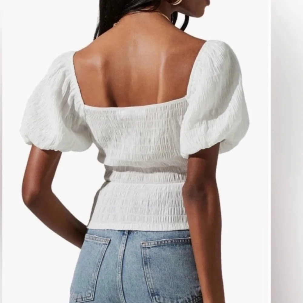 ASTR the Label Puff Sleeve Blouse